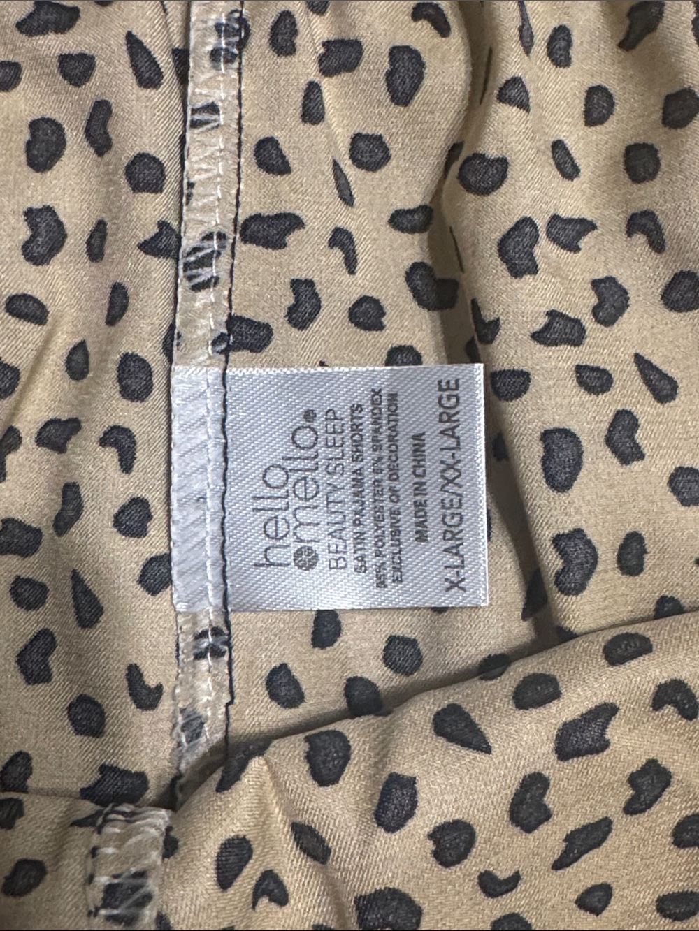 Women’s Pajama Shorts - Satin - Picture 2 of 5